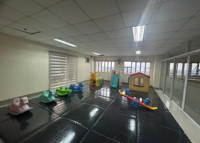 Beside Pool Gym And Rooftop In Grand Emerald Tower Aparthotel *